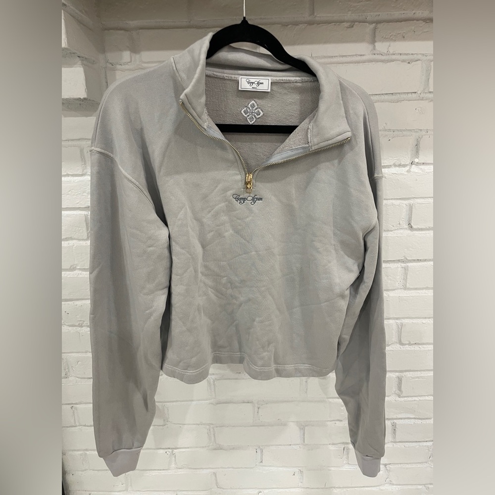 Camp aspen EUC 1/4 Zip Sweatshirt‎ Dove Gray Solid Size Medium Cotton